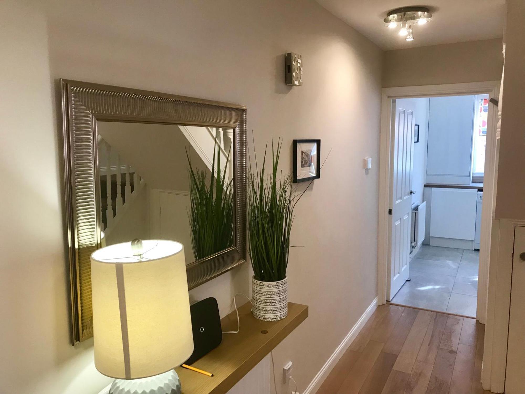 4 Bed Duplex Apartment, Белфаст Екстериор снимка
